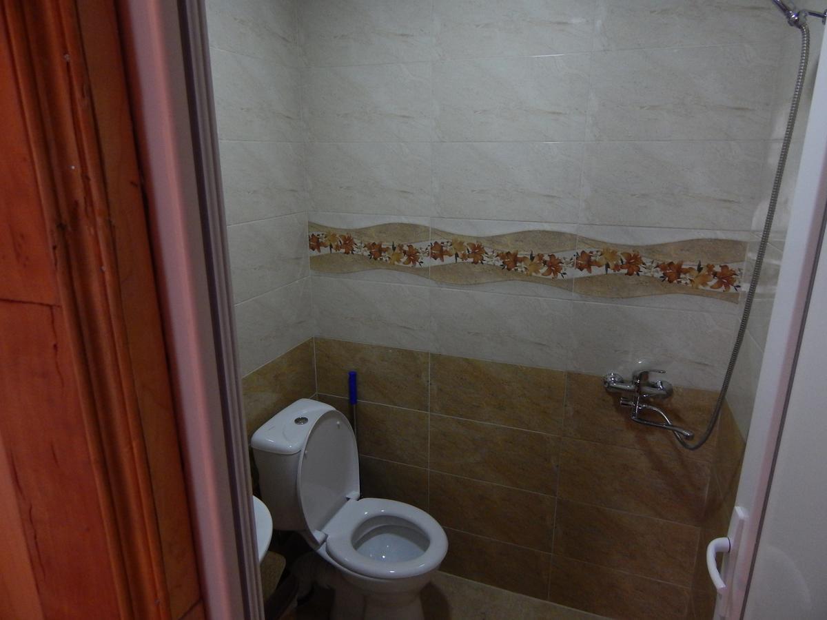 Hotel When In Tbilisi Esterno foto